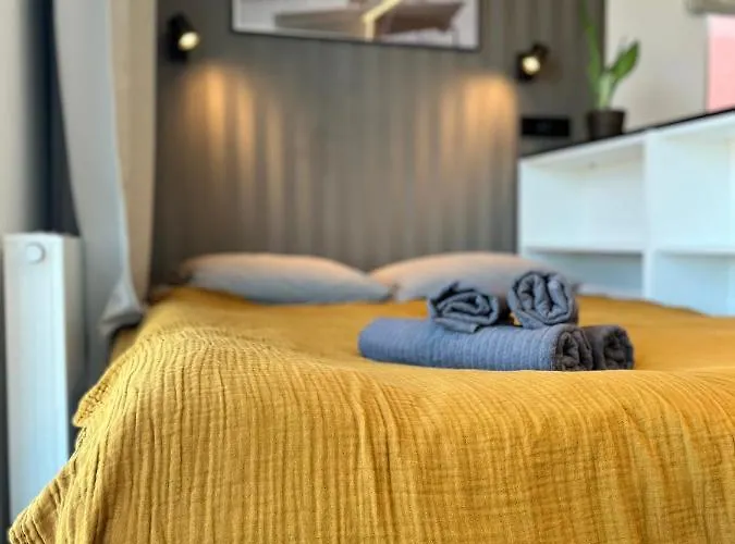 Halo Check In 24h Privat Parking 弗罗茨瓦夫