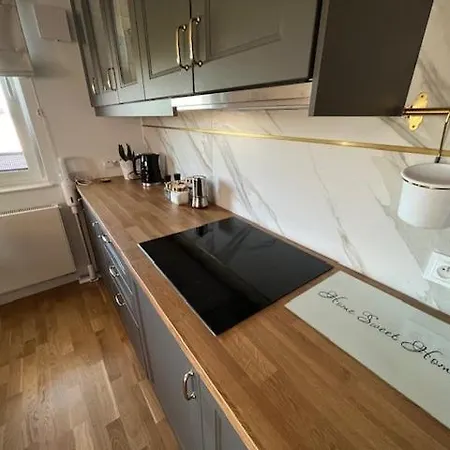 Halo Check In 24h Privat Parking Wrocław