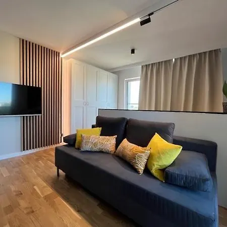 Halo Check In 24h Privat Parking Apartamento *