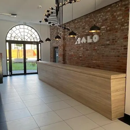 Halo Check In 24h Privat Parking * Wrocław