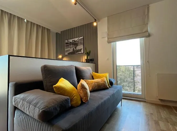 Halo Check In 24h Privat Parking Διαμέρισμα Βρότσλαβ